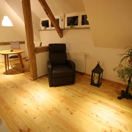In Mit Terrasse, Grill Und Garten Apartment Kurort Jonsdorf